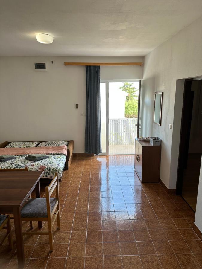 Apartmani Marko Novalja Bagian luar foto