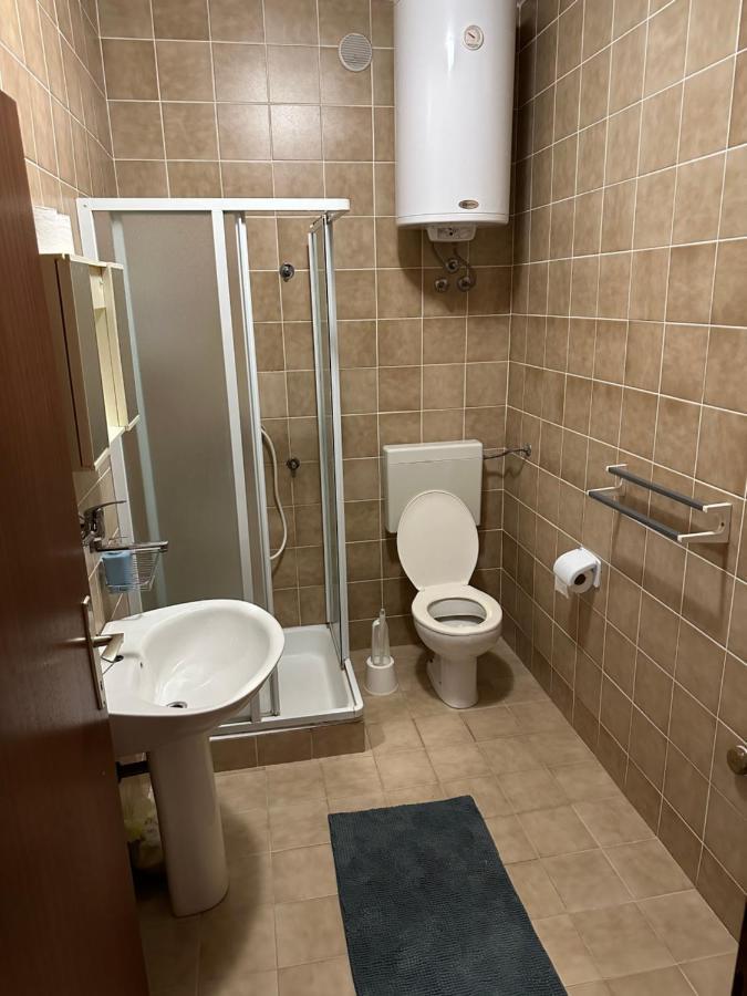 Apartmani Marko Novalja Bagian luar foto